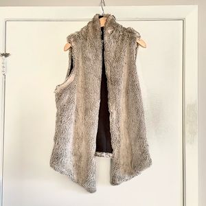 Tart Faux Fur Vest